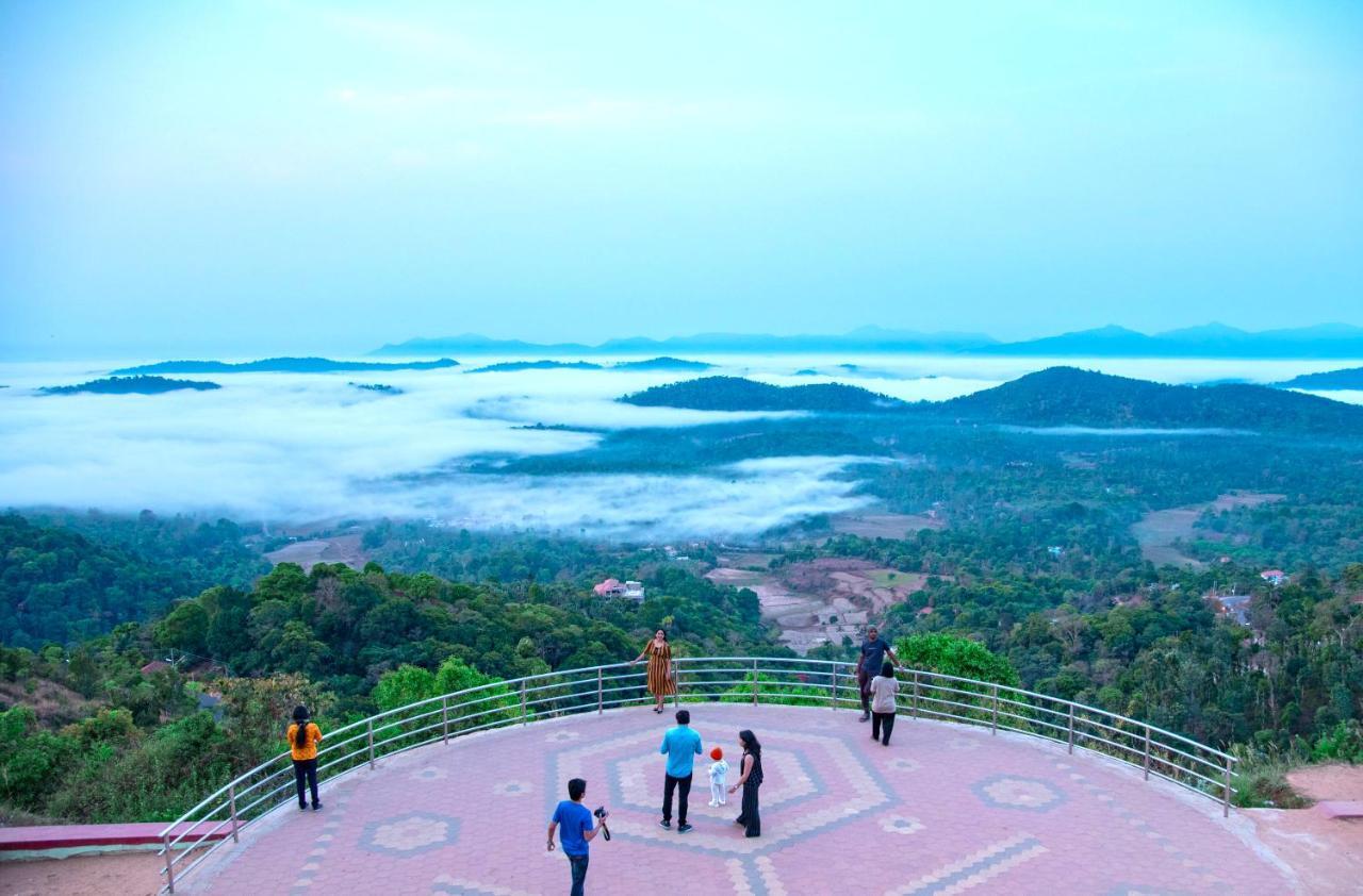 Hotel Shawrya The Grand Madikeri Luaran gambar